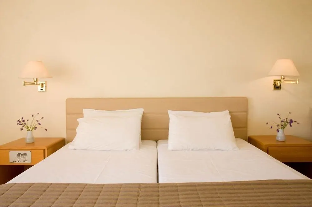 Nissi Park Hotel Айя-Напа 3*,